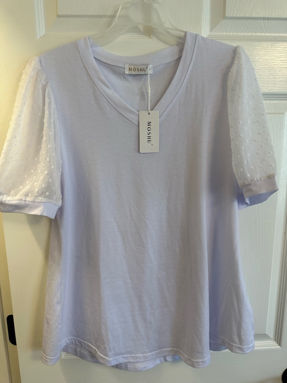 Puff Sleeve V-Neck Top in Light Lavender